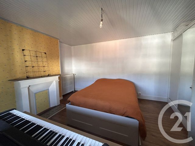 Maison &agrave; louer - 7 pi&egrave;ces - 127,65 m2 - Lisieux - 14 - BASSE-NORMANDIE