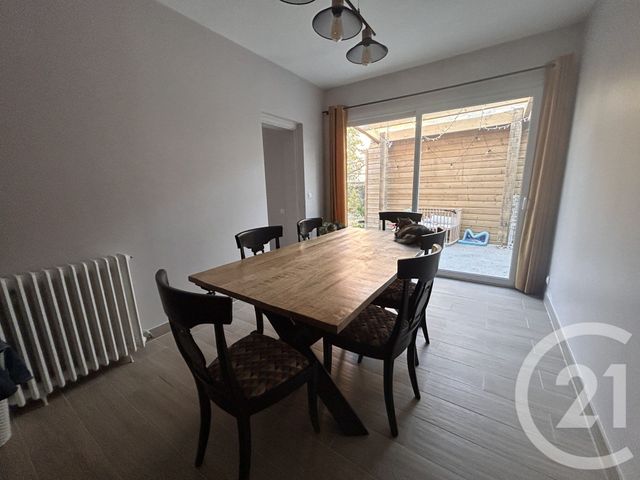 Maison &agrave; louer - 7 pi&egrave;ces - 127,65 m2 - Lisieux - 14 - BASSE-NORMANDIE