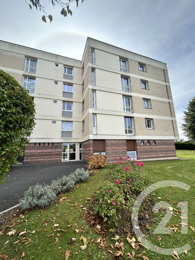 Appartement Studio &agrave; louer - 1 pi&egrave;ce - 16,89 m2 - Lisieux - 14 - BASSE-NORMANDIE