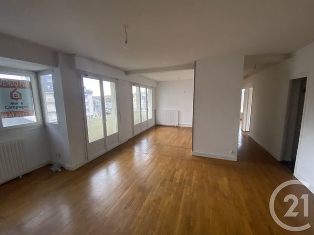 Appartement 4 pièces 91 m² · à Lisieux · 91,3 m² · 159 900 €