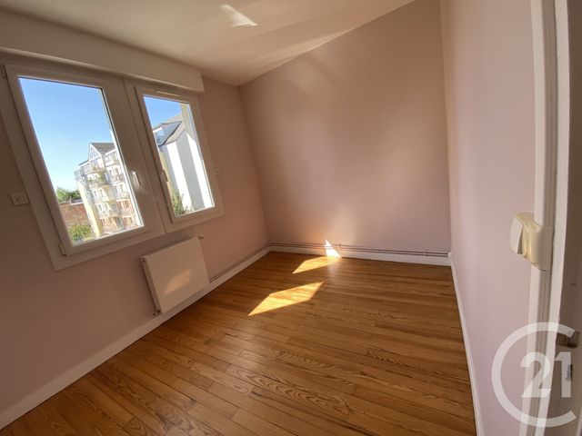 Appartement &agrave; vendre - 4 pi&egrave;ces - 77,50 m2 - Lisieux - 14 - BASSE-NORMANDIE