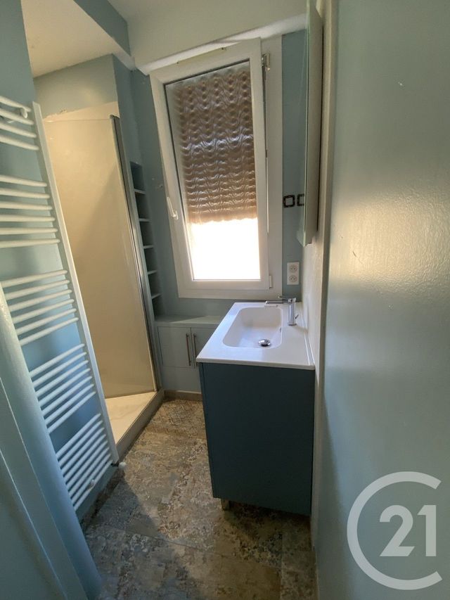 Appartement &agrave; vendre - 4 pi&egrave;ces - 77,50 m2 - Lisieux - 14 - BASSE-NORMANDIE