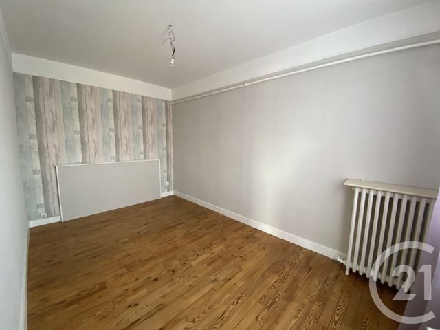 Appartement F4 &agrave; vendre - 4 pi&egrave;ces - 108,99 m2 - Lisieux - 14 - BASSE-NORMANDIE