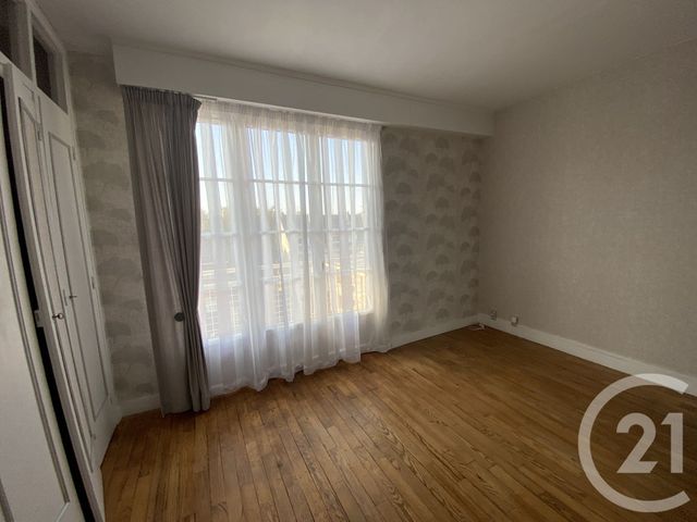 Appartement F4 &agrave; vendre - 4 pi&egrave;ces - 108,99 m2 - Lisieux - 14 - BASSE-NORMANDIE