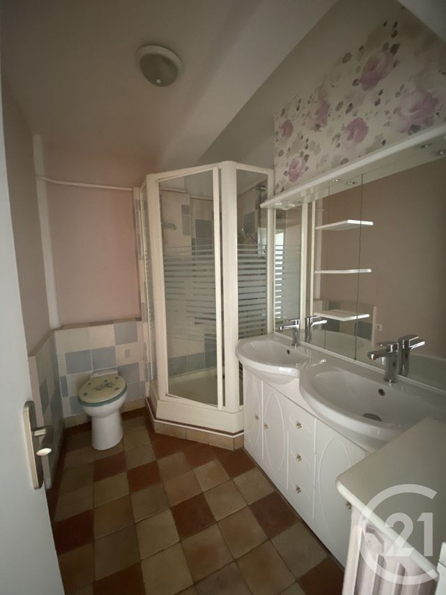 Appartement F4 &agrave; vendre - 4 pi&egrave;ces - 108,99 m2 - Lisieux - 14 - BASSE-NORMANDIE