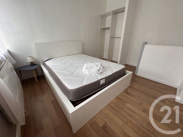 Appartement F2 &agrave; louer - 2 pi&egrave;ces - 35,62 m2 - Lisieux - 14 - BASSE-NORMANDIE