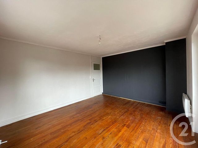 Appartement F3 &agrave; louer - 3 pi&egrave;ces - 62,70 m2 - Lisieux - 14 - BASSE-NORMANDIE