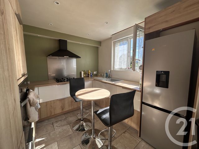 Maison &agrave; louer - 4 pi&egrave;ces - 77 m2 - Glos - 14 - BASSE-NORMANDIE