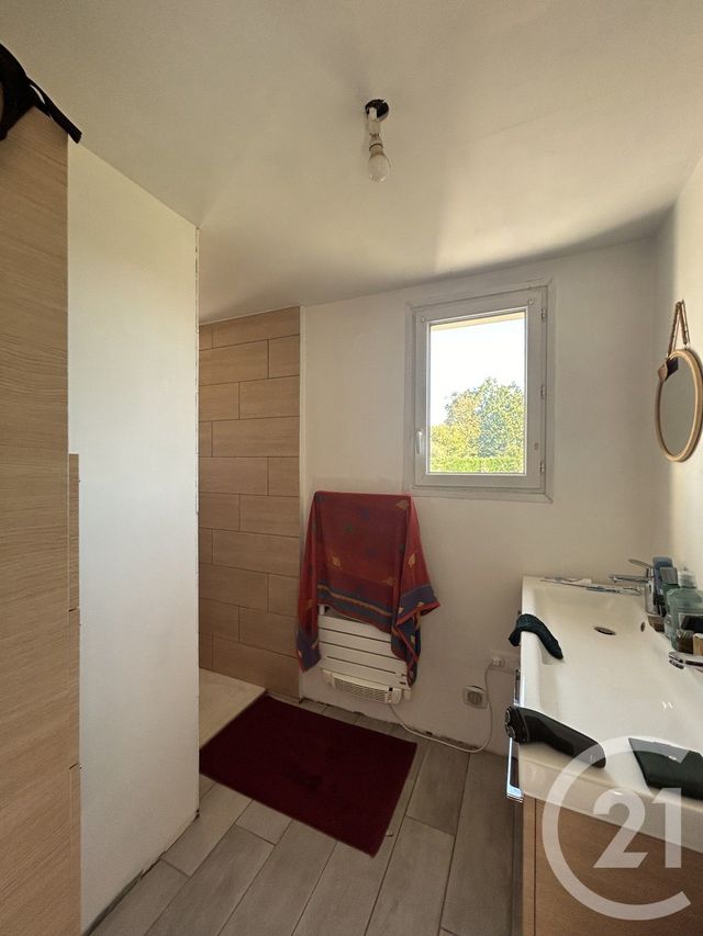 Maison &agrave; louer - 4 pi&egrave;ces - 77 m2 - Glos - 14 - BASSE-NORMANDIE