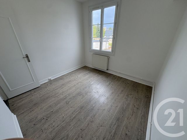 Appartement F3 &agrave; louer - 3 pi&egrave;ces - 56,94 m2 - Lisieux - 14 - BASSE-NORMANDIE
