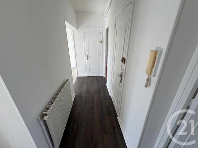 Appartement F3 &agrave; louer - 3 pi&egrave;ces - 56,94 m2 - Lisieux - 14 - BASSE-NORMANDIE