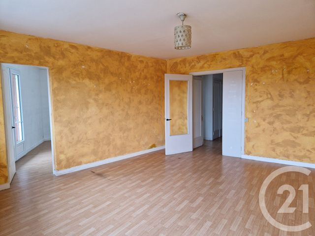 Appartement &agrave; vendre - 3 pi&egrave;ces - 60,20 m2 - Lisieux - 14 - BASSE-NORMANDIE