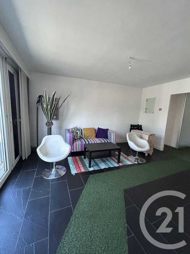 Appartement F2 &agrave; vendre - 2 pi&egrave;ces - 49,84 m2 - Lisieux - 14 - BASSE-NORMANDIE