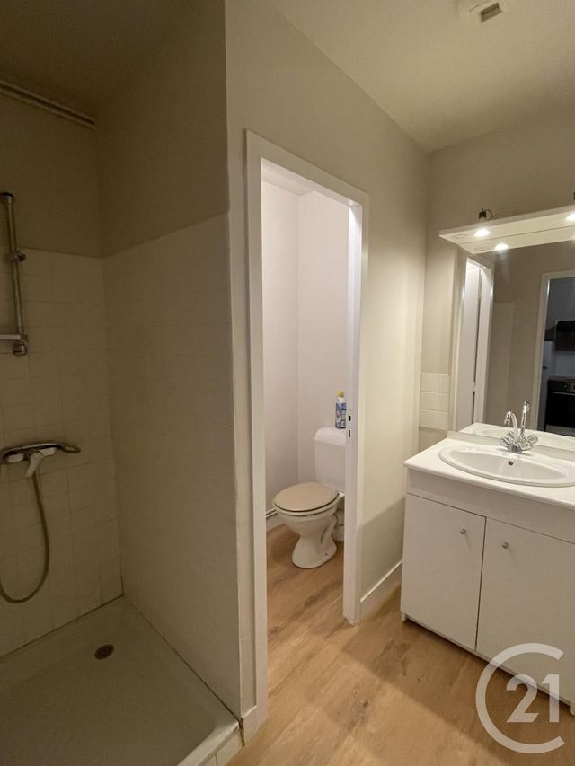 Appartement F1 &agrave; louer - 1 pi&egrave;ce - 31,31 m2 - Lisieux - 14 - BASSE-NORMANDIE