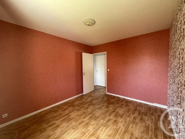 Maison &agrave; louer - 4 pi&egrave;ces - 87,62 m2 - Lisieux - 14 - BASSE-NORMANDIE