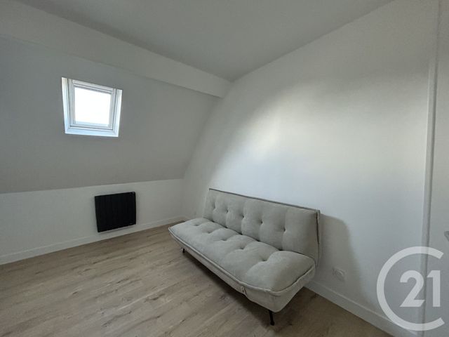 Appartement F3 &agrave; louer - 3 pi&egrave;ces - 44,15 m2 - Lisieux - 14 - BASSE-NORMANDIE