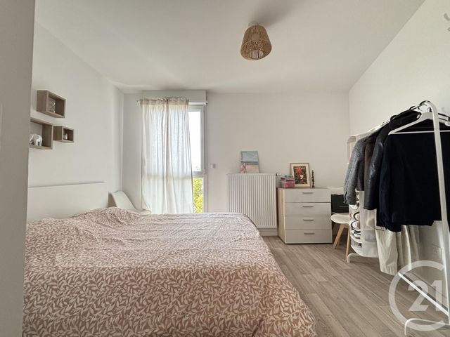 Appartement T3 à vendre - 3 pièces - 59,57 m2 - Villeneuve D Ascq - 59 - NORD-PAS-DE-CALAIS