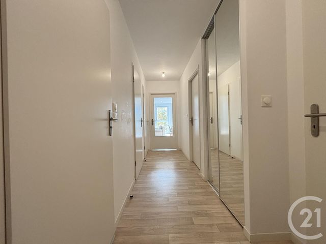Appartement T3 à vendre - 3 pièces - 59,57 m2 - Villeneuve D Ascq - 59 - NORD-PAS-DE-CALAIS