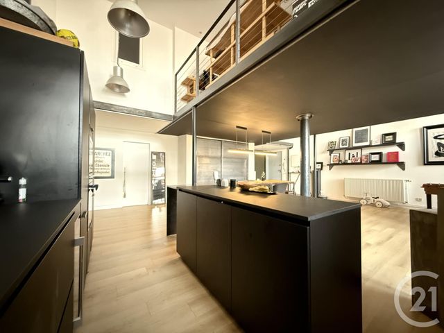 Appartement Loft à vendre - 4 pièces - 181 m2 - Roubaix - 59 - NORD-PAS-DE-CALAIS