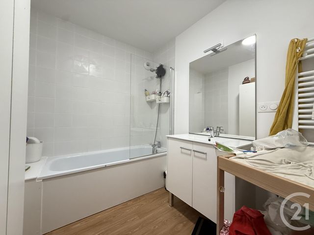 Appartement T3 à vendre - 3 pièces - 64,92 m2 - Villeneuve D Ascq - 59 - NORD-PAS-DE-CALAIS
