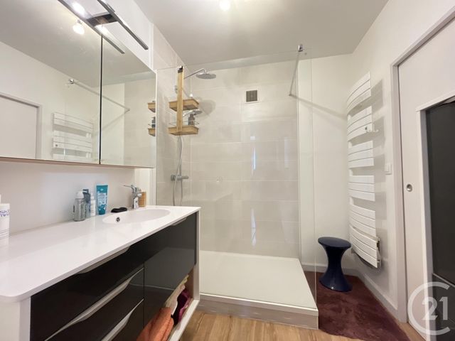 Appartement F3 à vendre - 3 pièces - 94,73 m2 - Wasquehal - 59 - NORD-PAS-DE-CALAIS