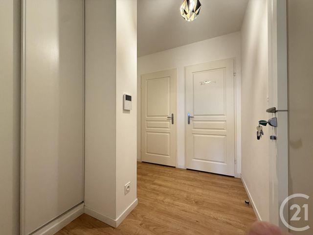 Appartement T3 à vendre - 3 pièces - 79,31 m2 - Wasquehal - 59 - NORD-PAS-DE-CALAIS