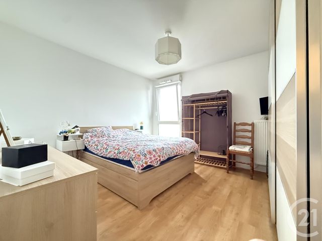 Appartement T3 à vendre - 3 pièces - 79,31 m2 - Wasquehal - 59 - NORD-PAS-DE-CALAIS