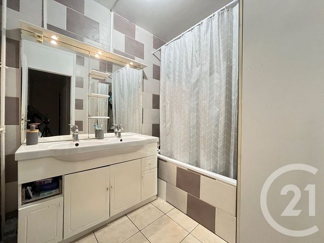 Appartement T4 &agrave; vendre - 4 pi&egrave;ces - 76,75 m2 - Villeneuve D Ascq - 59 - NORD-PAS-DE-CALAIS