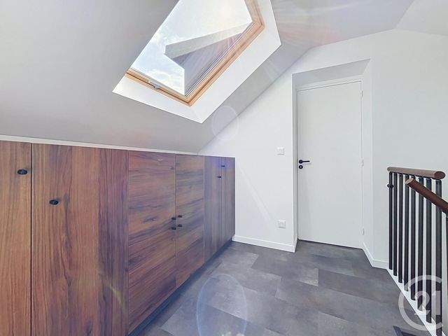 Appartement Duplex &agrave; vendre - 4 pi&egrave;ces - 108,70 m2 - Croix - 59 - NORD-PAS-DE-CALAIS