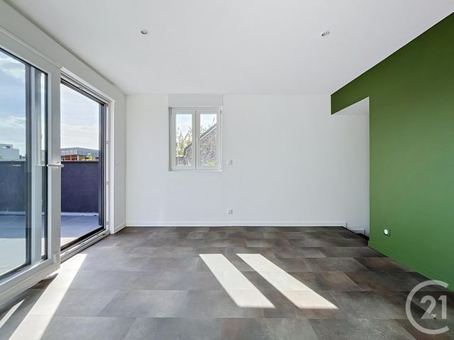 Appartement Duplex &agrave; vendre - 4 pi&egrave;ces - 108,70 m2 - Croix - 59 - NORD-PAS-DE-CALAIS