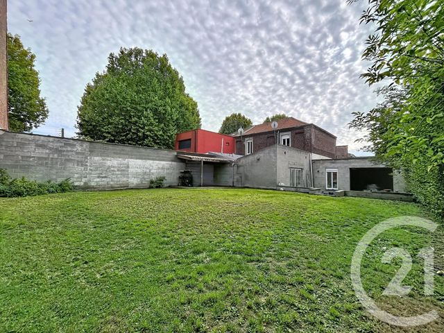 Maison 6 pièces 160 m² · à Roubaix · 159,6 m² · 349 000 €
