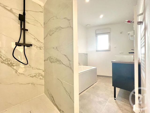 Maison à vendre - 4 pièces - 112 m2 - Wattrelos - 59 - NORD-PAS-DE-CALAIS