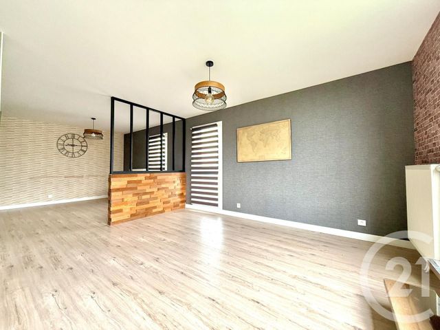 Appartement F4 à vendre - 4 pièces - 104,39 m2 - Tourcoing - 59 - NORD-PAS-DE-CALAIS