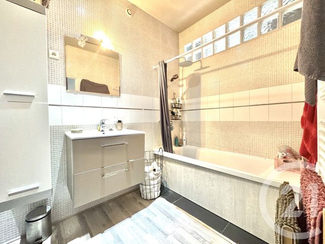 Maison &agrave; vendre - 4 pi&egrave;ces - 74,99 m2 - Croix - 59 - NORD-PAS-DE-CALAIS