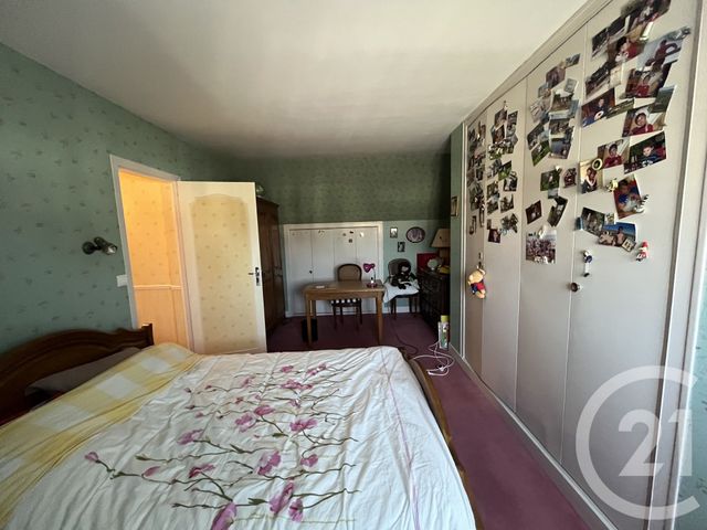 Maison &agrave; louer - 5 pi&egrave;ces - 107,90 m2 - Chateaudun - 28 - CENTRE