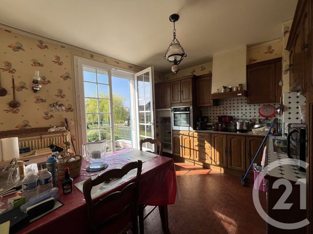 Maison &agrave; louer - 5 pi&egrave;ces - 107,90 m2 - Chateaudun - 28 - CENTRE