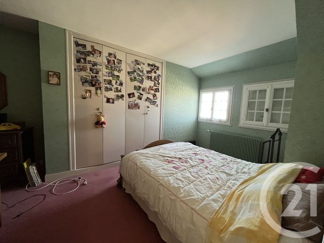 Maison &agrave; louer - 5 pi&egrave;ces - 107,90 m2 - Chateaudun - 28 - CENTRE
