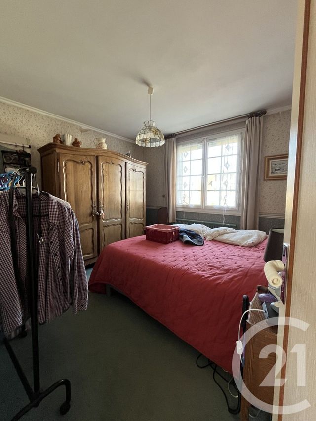 Maison &agrave; louer - 5 pi&egrave;ces - 107,90 m2 - Chateaudun - 28 - CENTRE