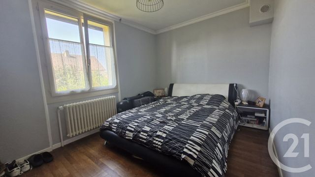 Maison à vendre - 3 pièces - 65,98 m2 - Chateaudun - 28 - CENTRE