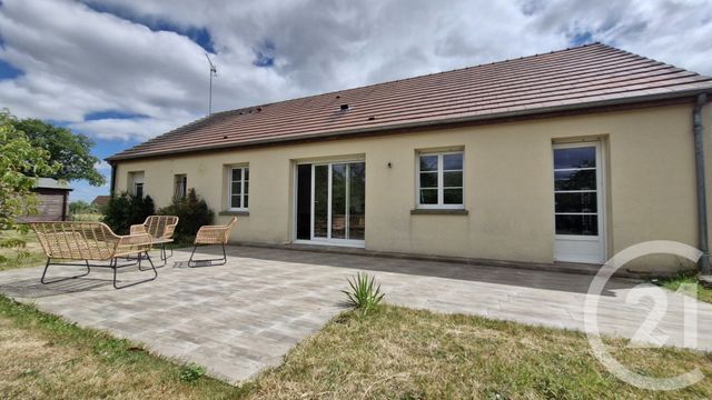 Maison à vendre - 6 pièces - 116 m2 - Lanneray - 28 - CENTRE