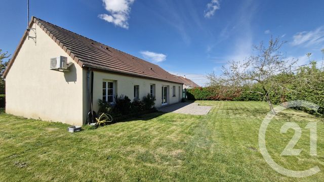 Maison à vendre - 6 pièces - 116 m2 - Lanneray - 28 - CENTRE