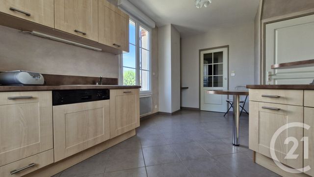Maison à vendre - 3 pièces - 61,81 m2 - Chateaudun - 28 - CENTRE