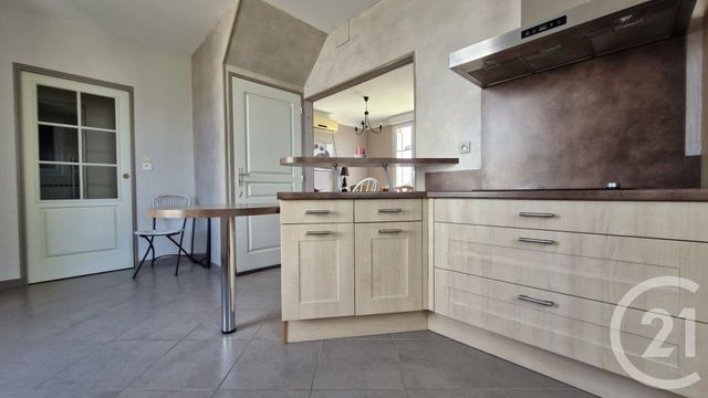 Maison à vendre - 3 pièces - 61,81 m2 - Chateaudun - 28 - CENTRE