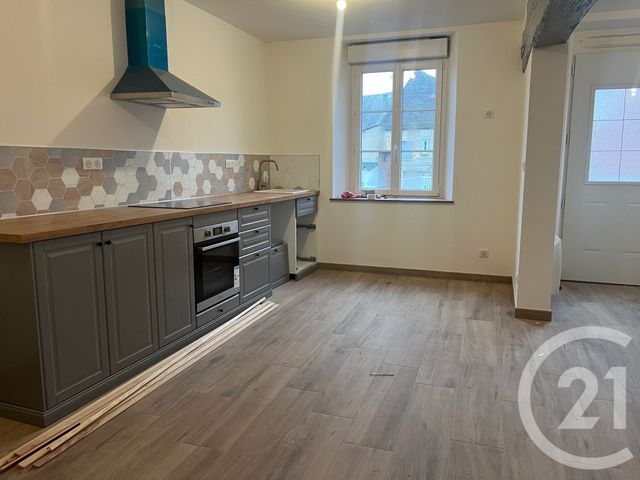 Maison &agrave; louer - 4 pi&egrave;ces - 95 m2 - Brou - 28 - CENTRE