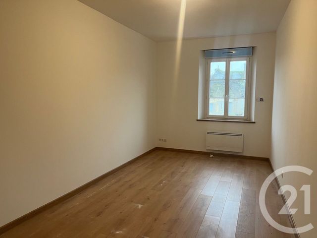 Maison &agrave; louer - 4 pi&egrave;ces - 95 m2 - Brou - 28 - CENTRE
