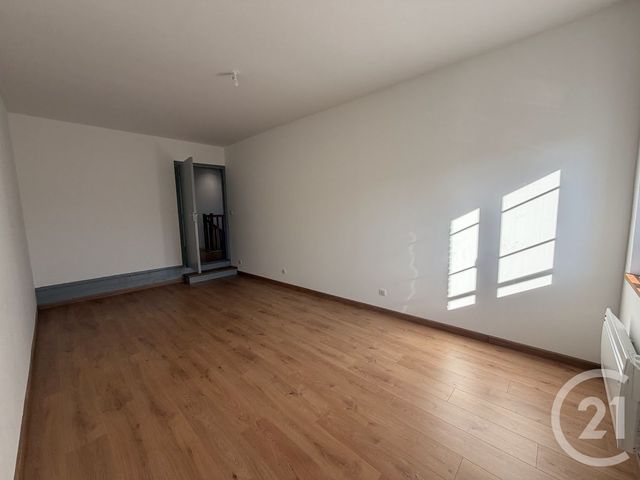 Maison &agrave; louer - 4 pi&egrave;ces - 95 m2 - Brou - 28 - CENTRE