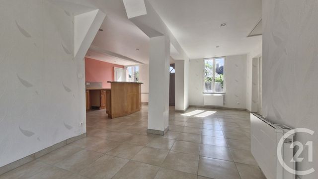 Maison à vendre - 3 pièces - 66,96 m2 - Chateaudun - 28 - CENTRE