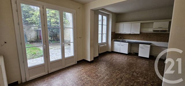 Maison à vendre - 7 pièces - 202 m2 - Chateaudun - 28 - CENTRE