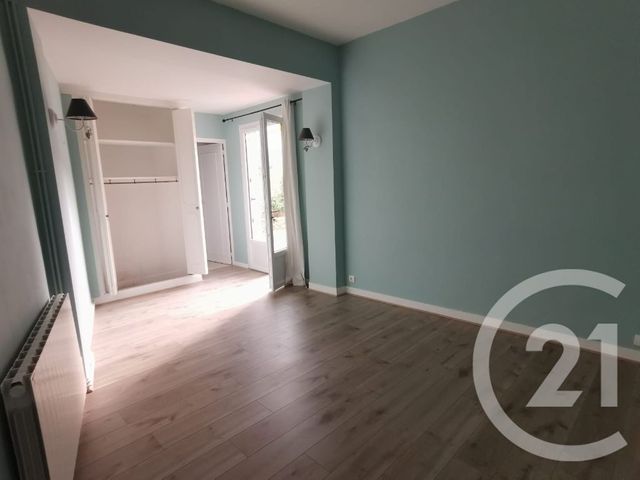 Maison à louer - 5 pièces - 150 m2 - Bonneval - 28 - CENTRE