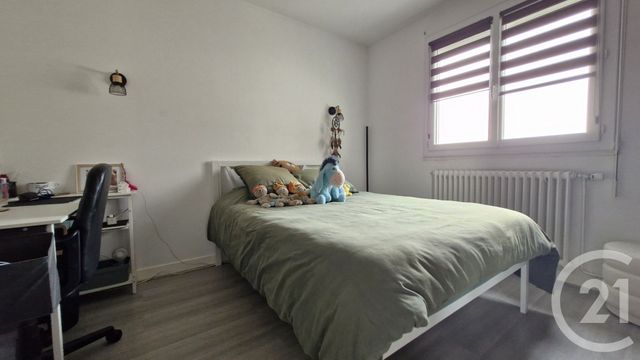 Maison à vendre - 5 pièces - 99 m2 - Chateaudun - 28 - CENTRE